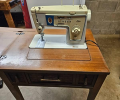 Singer Sewing Machine