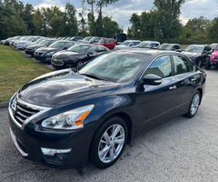 LOW MILES 2015 Nissan Altima SV 38 MPG REMOTE START