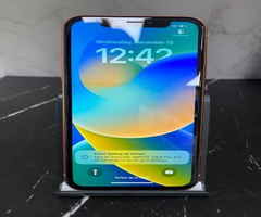 iPhone XR 64gb Unlocked ID: 43126-1